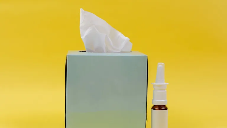 Decongestant vs Saline Nasal Spray: Which Should You Use?